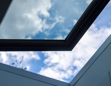Automated glazing roof system